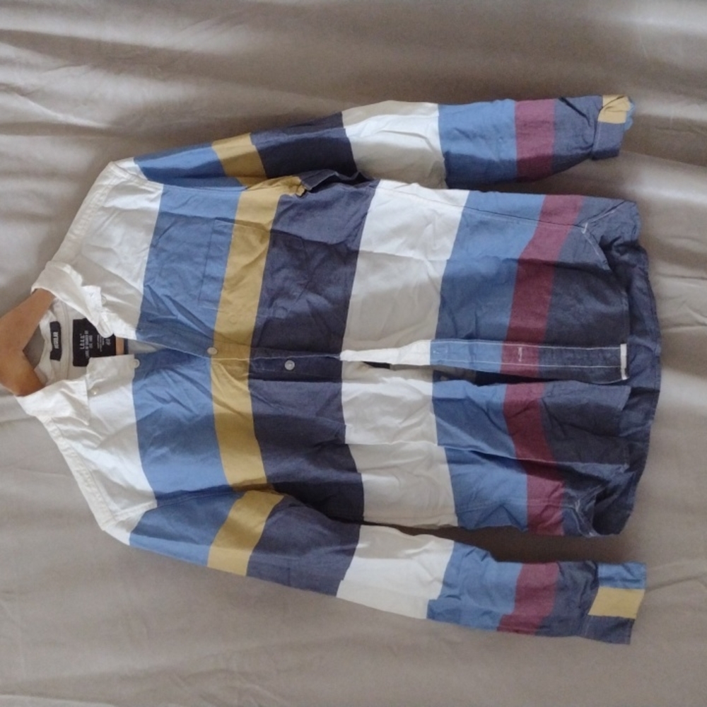 Multi colored Button up collared shirt
